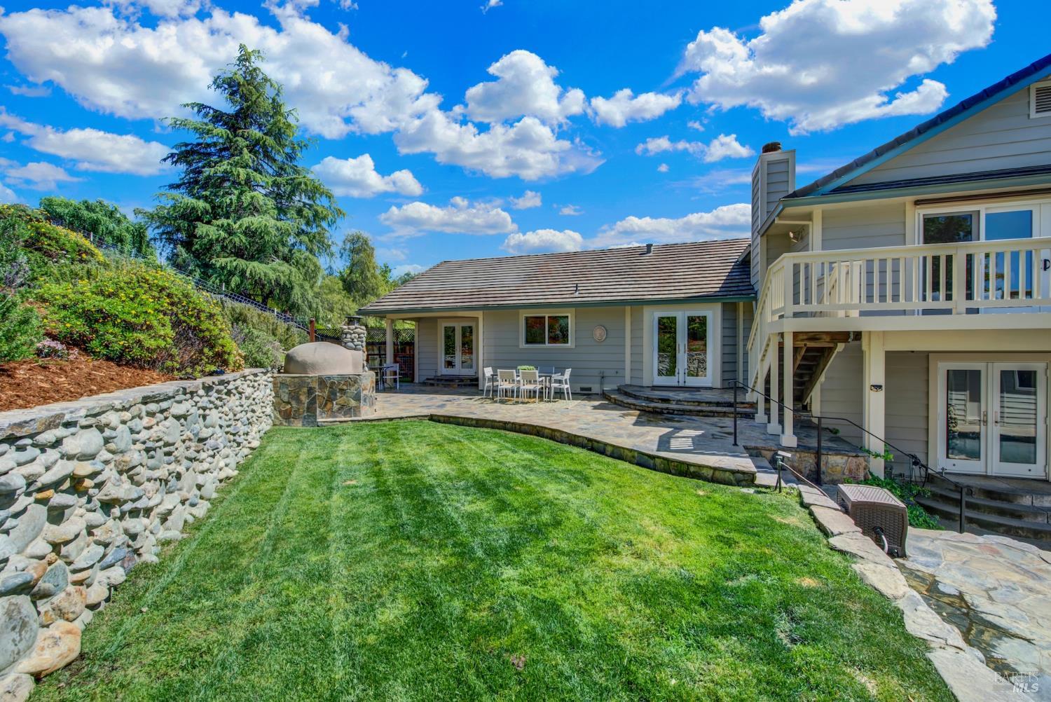 Detail Gallery Image 49 of 59 For 1064 Stonebridge Dr, Napa,  CA 94558 - 3 Beds | 2/1 Baths