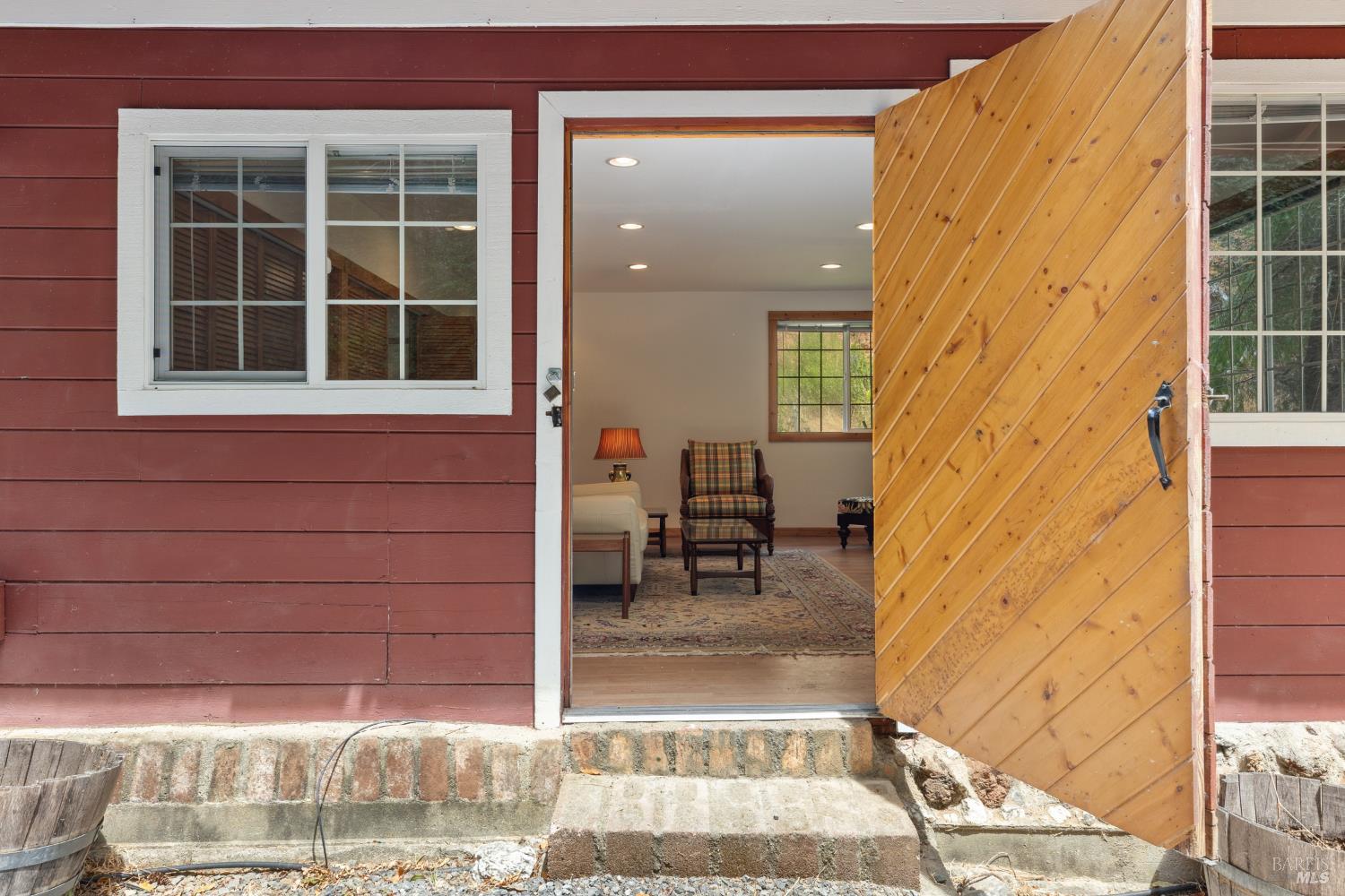 Detail Gallery Image 38 of 51 For 1311 W Dry Creek Rd, Healdsburg,  CA 95448 - 2 Beds | 1/1 Baths