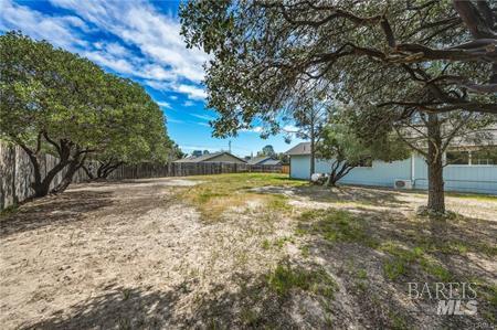 Detail Gallery Image 35 of 47 For 3426 4th St, Clearlake,  CA 95422 - 2 Beds | 1/1 Baths