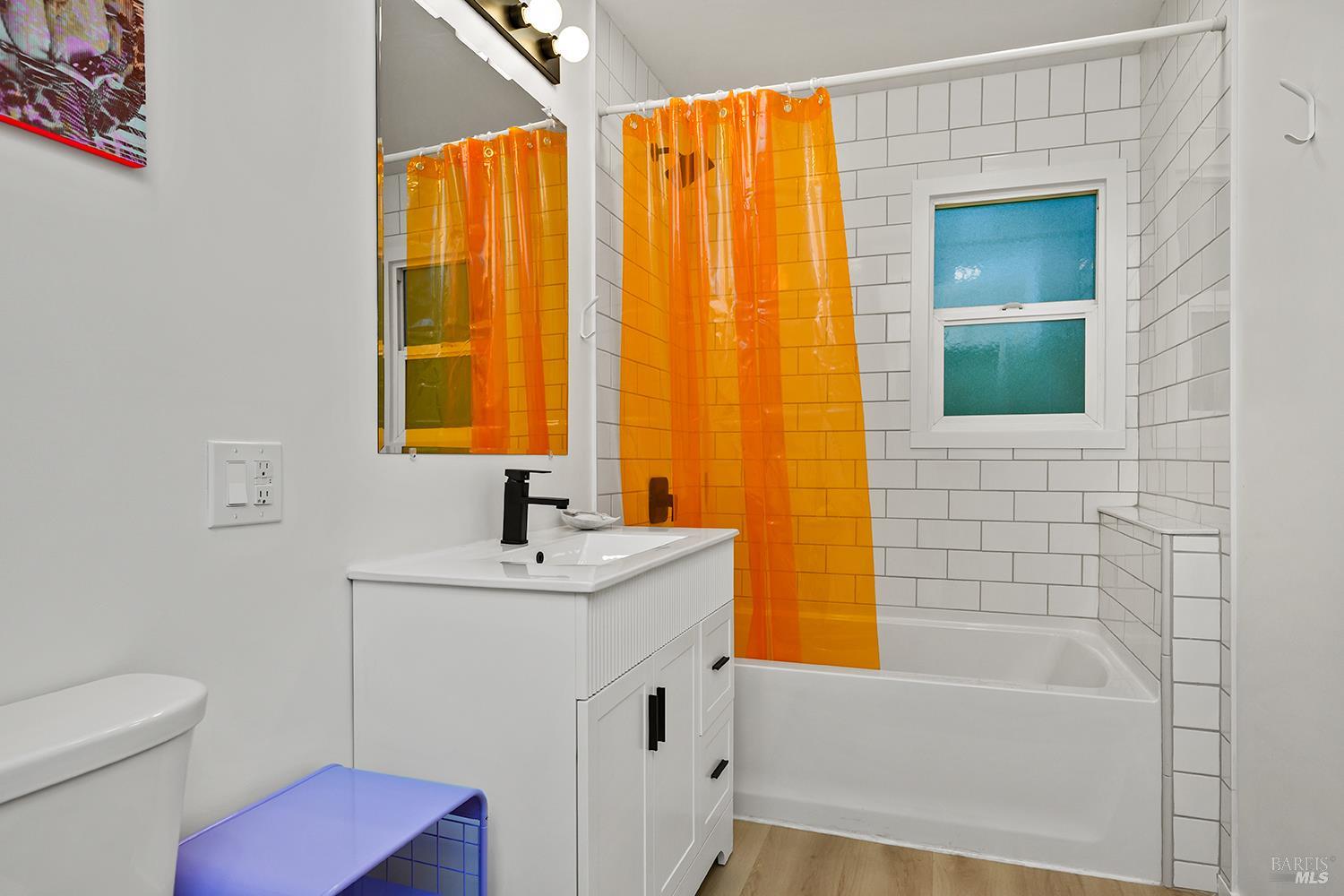 Detail Gallery Image 16 of 28 For 14194 Lovers Ln, Guerneville,  CA 95446 - 3 Beds | 1 Baths