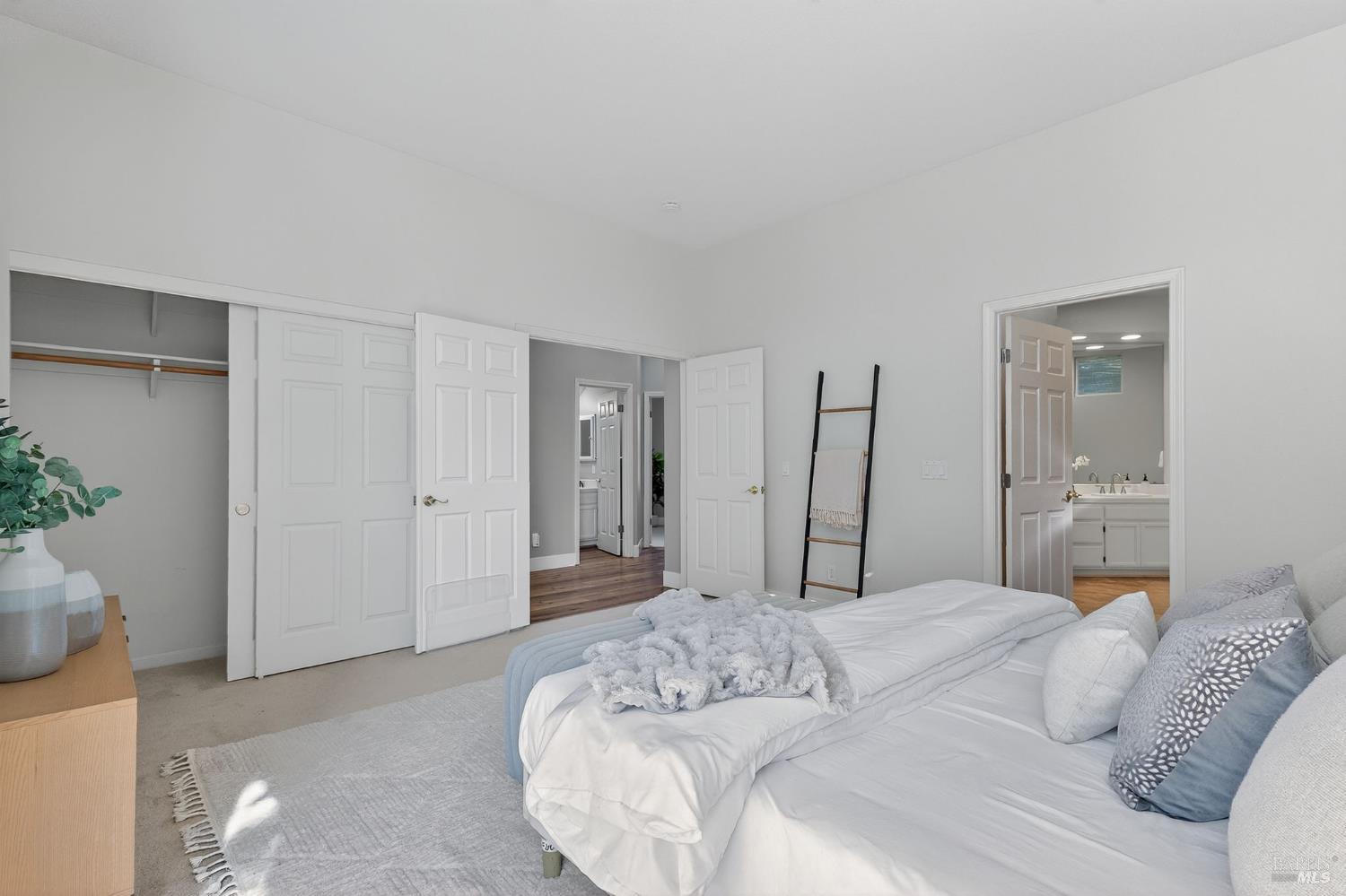 Detail Gallery Image 18 of 28 For 10 Makena Ct, Petaluma,  CA 94954 - 4 Beds | 3 Baths