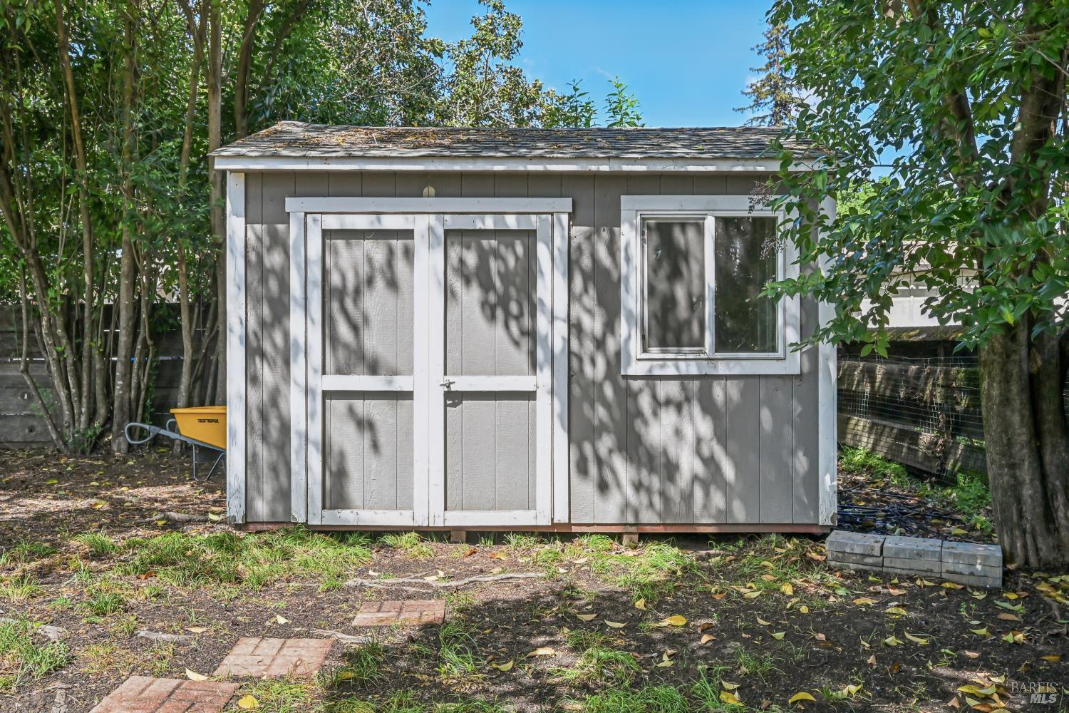 Detail Gallery Image 37 of 41 For 3045 Spring Creek Dr, Santa Rosa,  CA 95405 - 3 Beds | 1 Baths