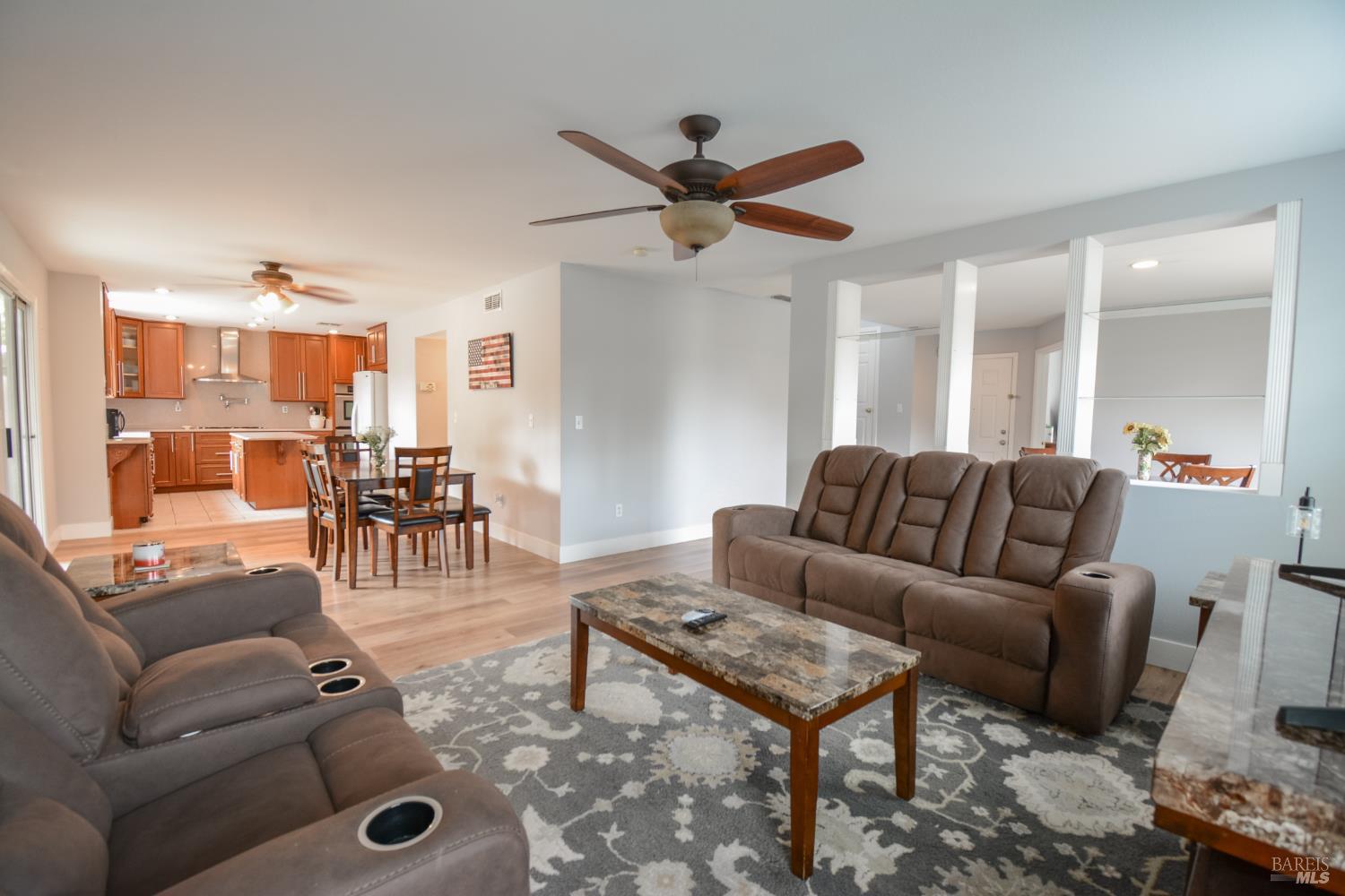 Detail Gallery Image 11 of 53 For 640 Ferguson Ct, Dixon,  CA 95620 - 4 Beds | 3/1 Baths