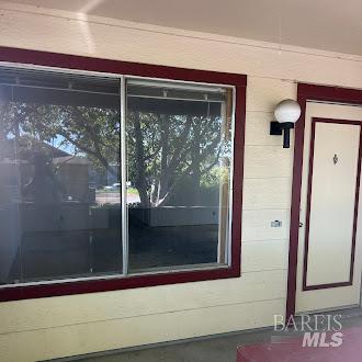 Detail Gallery Image 2 of 22 For 6988 Jarvis Ave, Newark,  CA 94560 - 2 Beds | 1 Baths