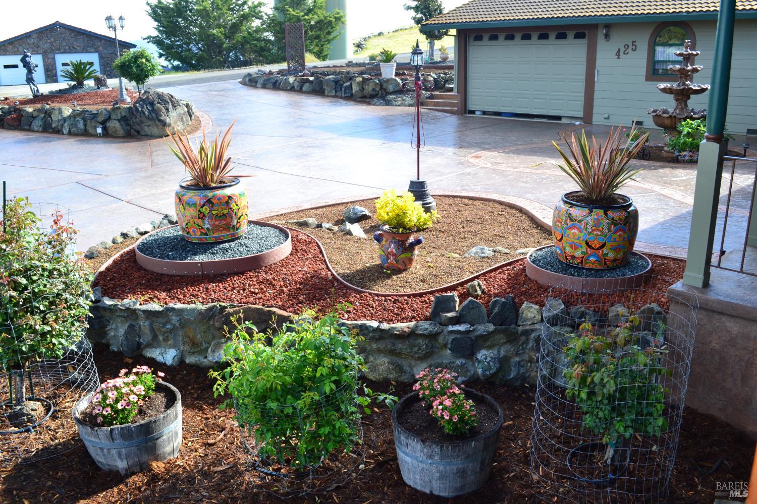 Detail Gallery Image 10 of 99 For 425 Lake Vista Dr, Lakeport,  CA 95453 - 3 Beds | 3/2 Baths