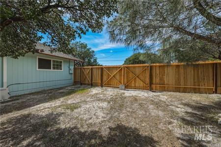 Detail Gallery Image 36 of 47 For 3426 4th St, Clearlake,  CA 95422 - 2 Beds | 1/1 Baths