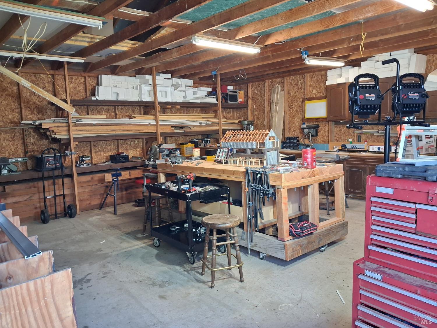 Detail Gallery Image 34 of 41 For 10180 Highway 29 Unkn, Lower Lake,  CA 95457 - 3 Beds | 2 Baths