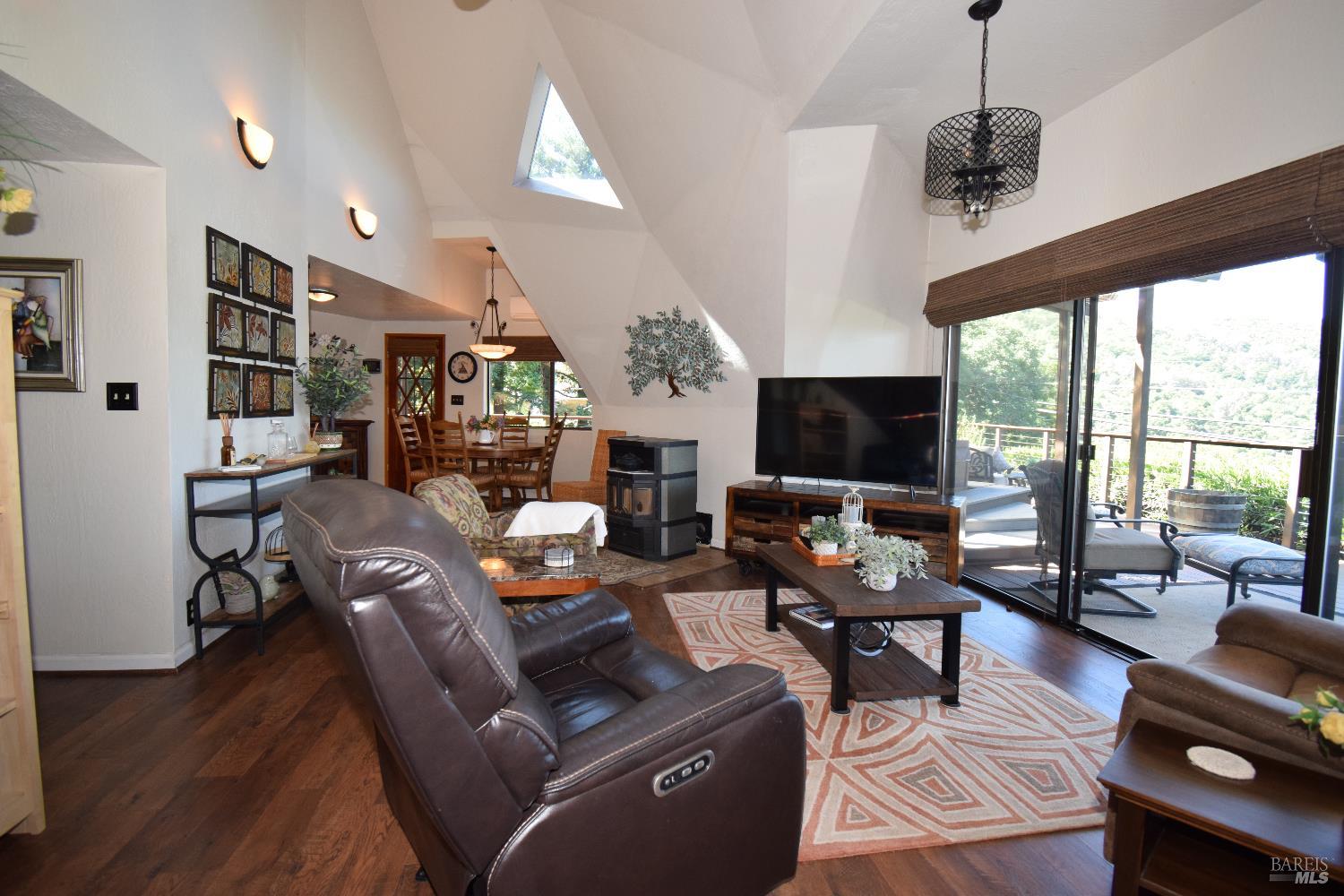 Detail Gallery Image 28 of 61 For 13017 Park Dr, Lower Lake,  CA 95457 - 3 Beds | 2 Baths