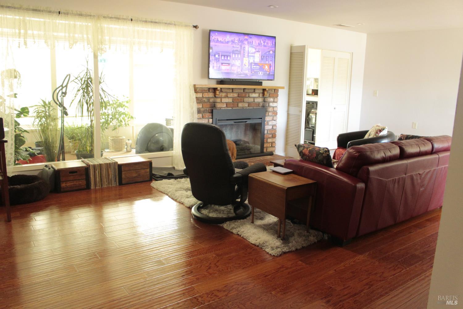 Detail Gallery Image 11 of 37 For 11 Oakgreen Unkn, Santa Rosa,  CA 95409 - 2 Beds | 2 Baths