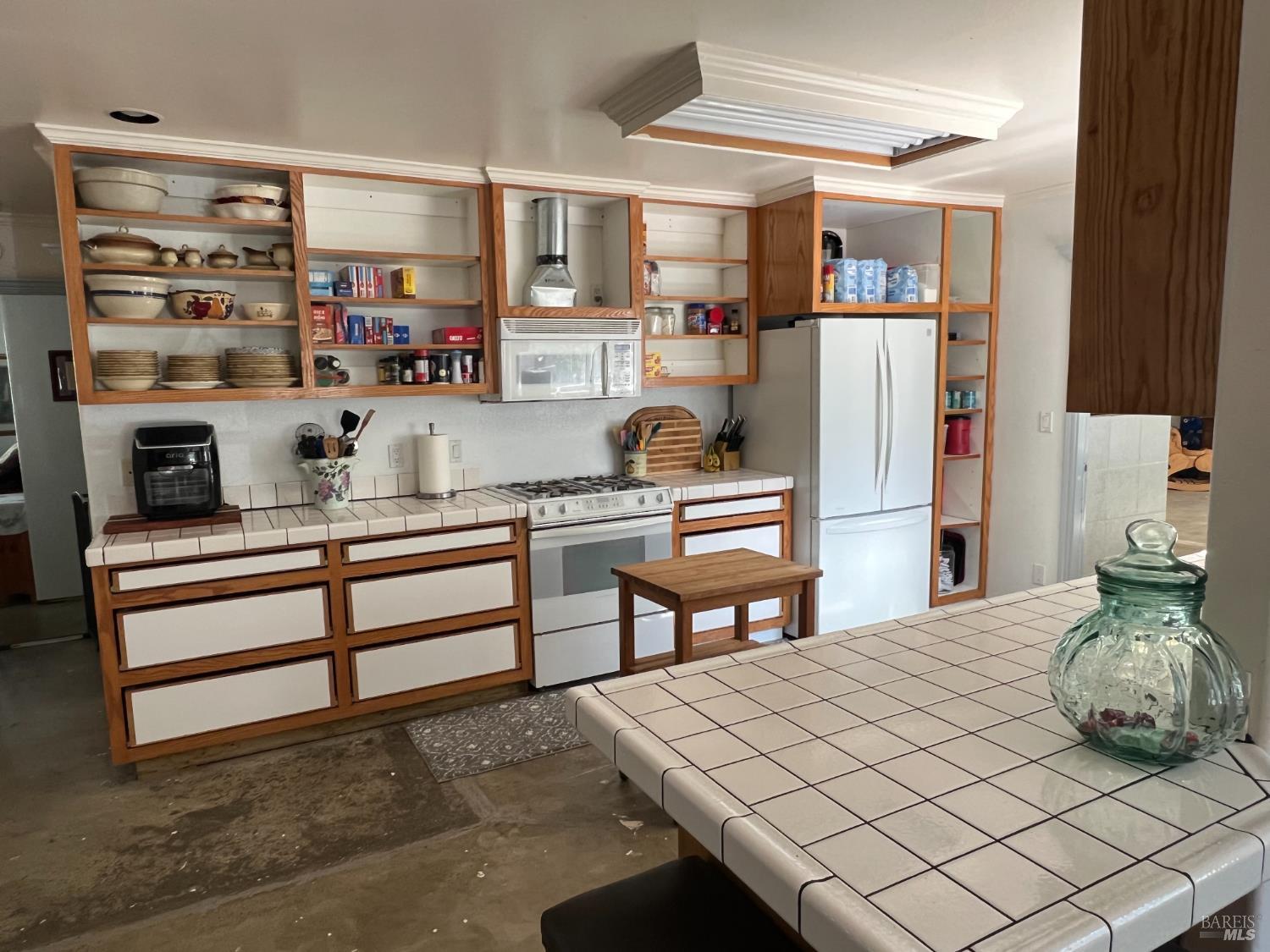 Detail Gallery Image 9 of 41 For 10180 Highway 29 Unkn, Lower Lake,  CA 95457 - 3 Beds | 2 Baths