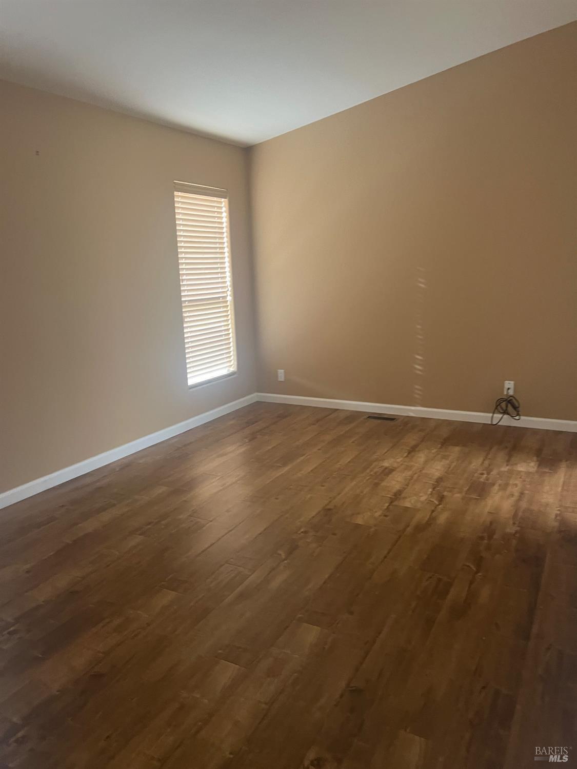 Detail Gallery Image 19 of 32 For 33 Chestnut Ct, Rohnert Park,  CA 94928 - 2 Beds | 0 Baths