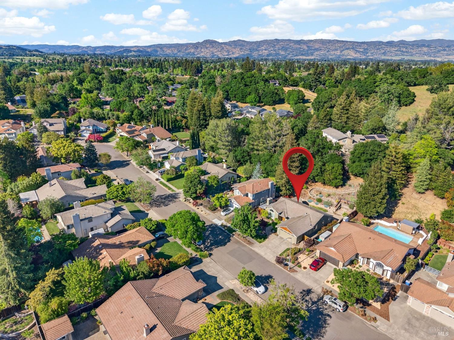 Detail Gallery Image 29 of 41 For 3336 Brittany Cir, Napa,  CA 94558 - 3 Beds | 2 Baths