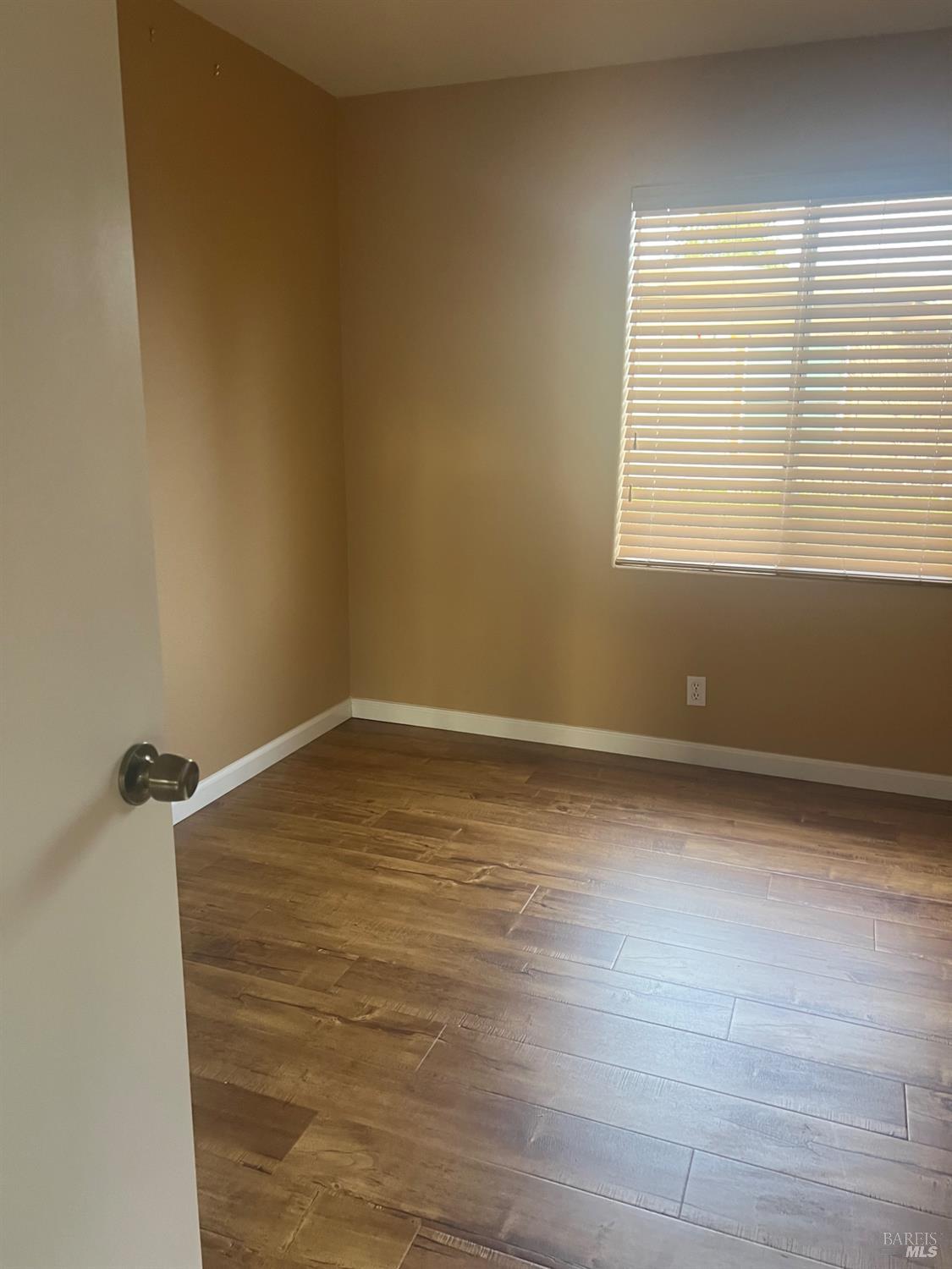 Detail Gallery Image 18 of 32 For 33 Chestnut Ct, Rohnert Park,  CA 94928 - 2 Beds | 0 Baths