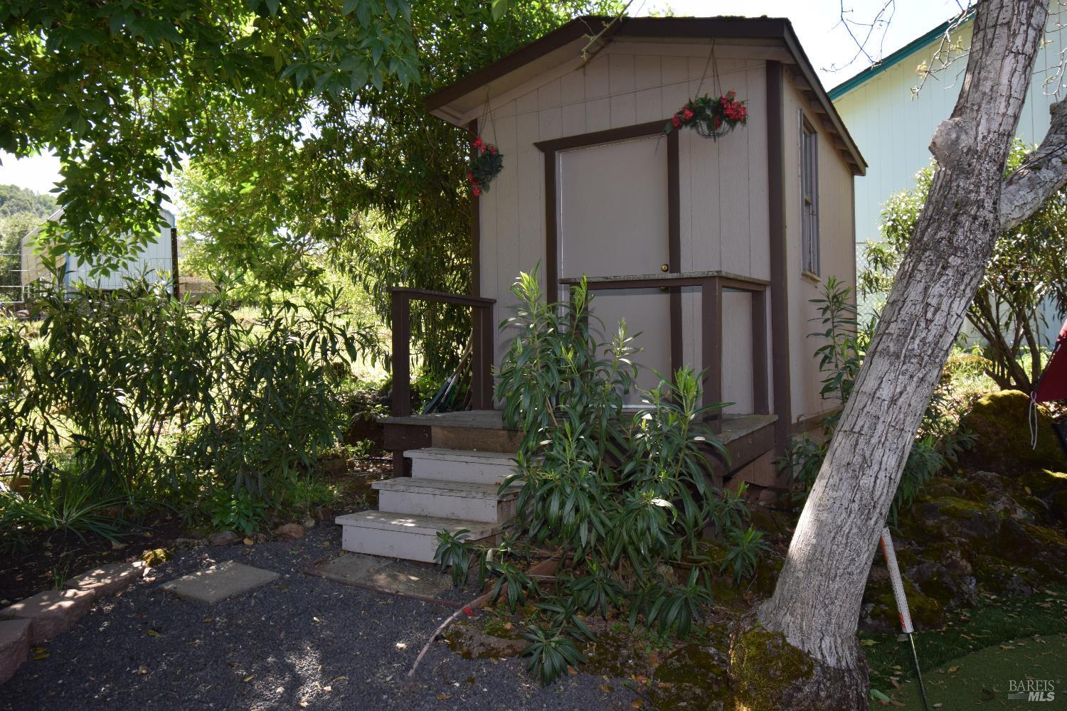 Detail Gallery Image 10 of 61 For 13017 Park Dr, Lower Lake,  CA 95457 - 3 Beds | 2 Baths