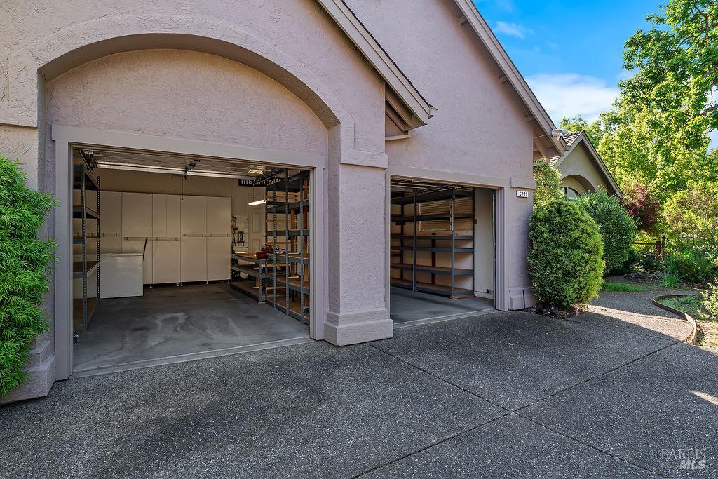 Detail Gallery Image 16 of 26 For 6271 Meadowstone Dr, Santa Rosa,  CA 95409 - 3 Beds | 2/1 Baths