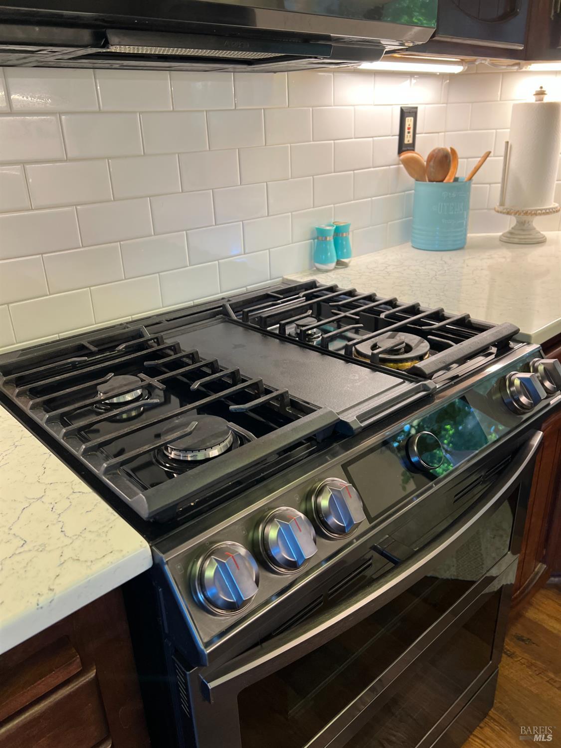 Detail Gallery Image 23 of 61 For 13017 Park Dr, Lower Lake,  CA 95457 - 3 Beds | 2 Baths