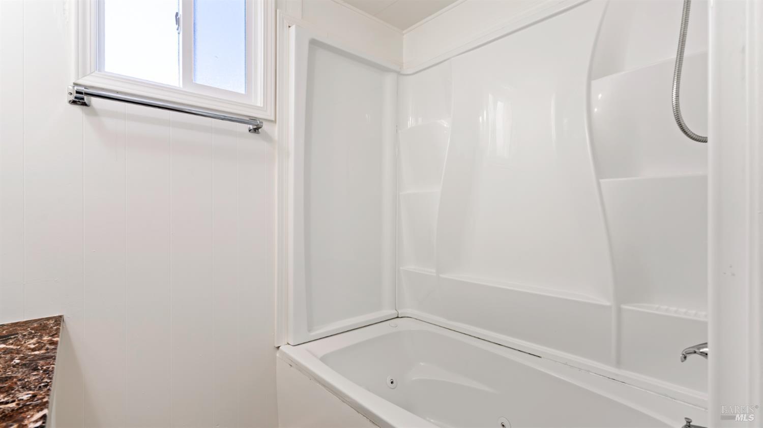 Detail Gallery Image 18 of 22 For 3162 Loretta Way, Santa Rosa,  CA 95403 - 2 Beds | 1 Baths