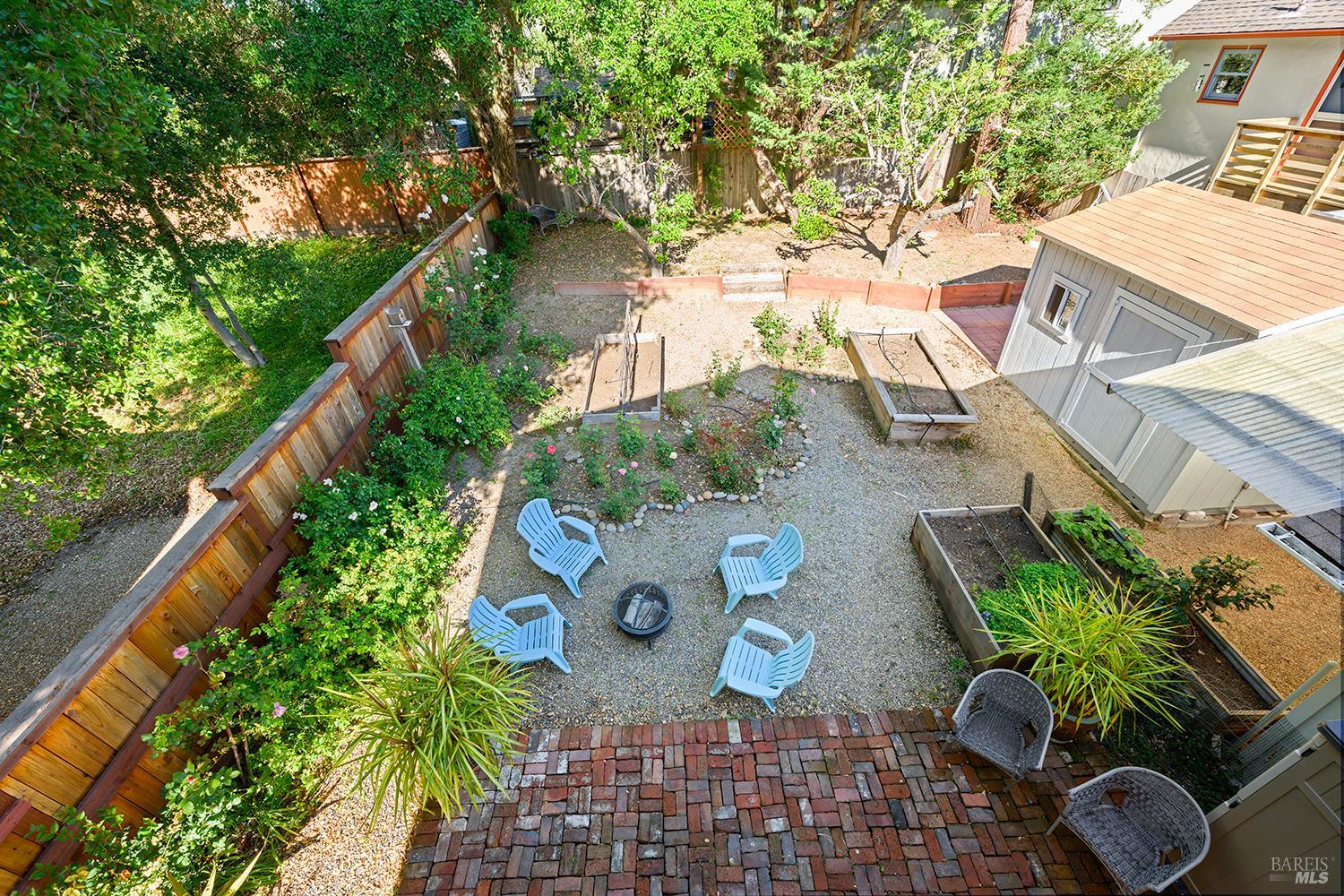 Detail Gallery Image 26 of 39 For 285 Neva St, Sebastopol,  CA 95472 - 3 Beds | 2/1 Baths