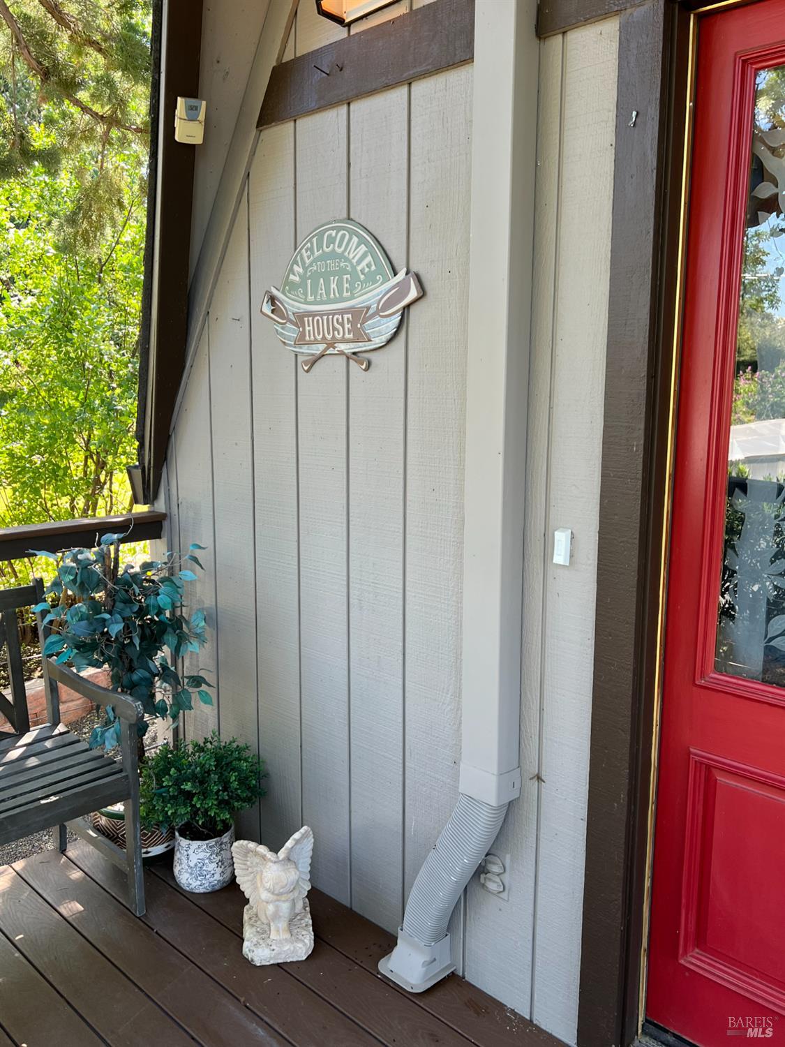 Detail Gallery Image 2 of 61 For 13017 Park Dr, Lower Lake,  CA 95457 - 3 Beds | 2 Baths