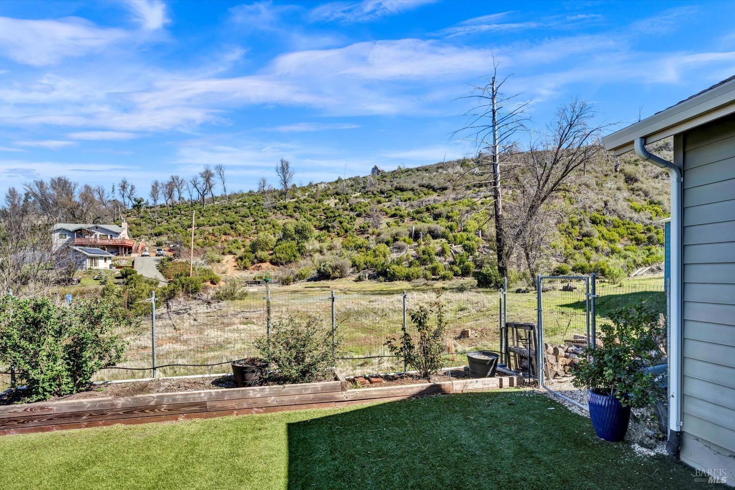 Detail Gallery Image 31 of 31 For 15384 Summit Blvd, Cobb,  CA 95426 - 3 Beds | 2/1 Baths