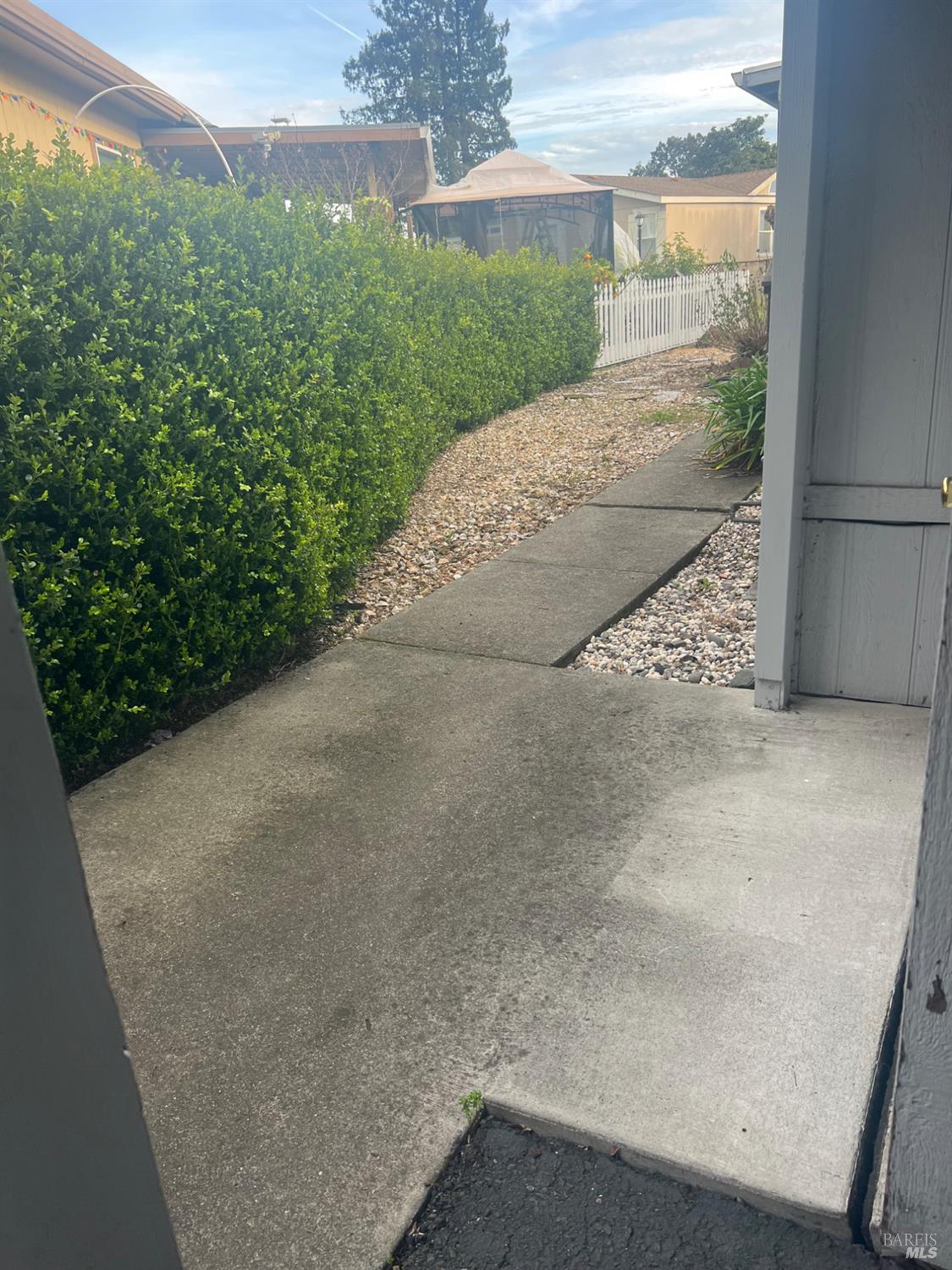 Detail Gallery Image 5 of 32 For 33 Chestnut Ct, Rohnert Park,  CA 94928 - 2 Beds | 0 Baths