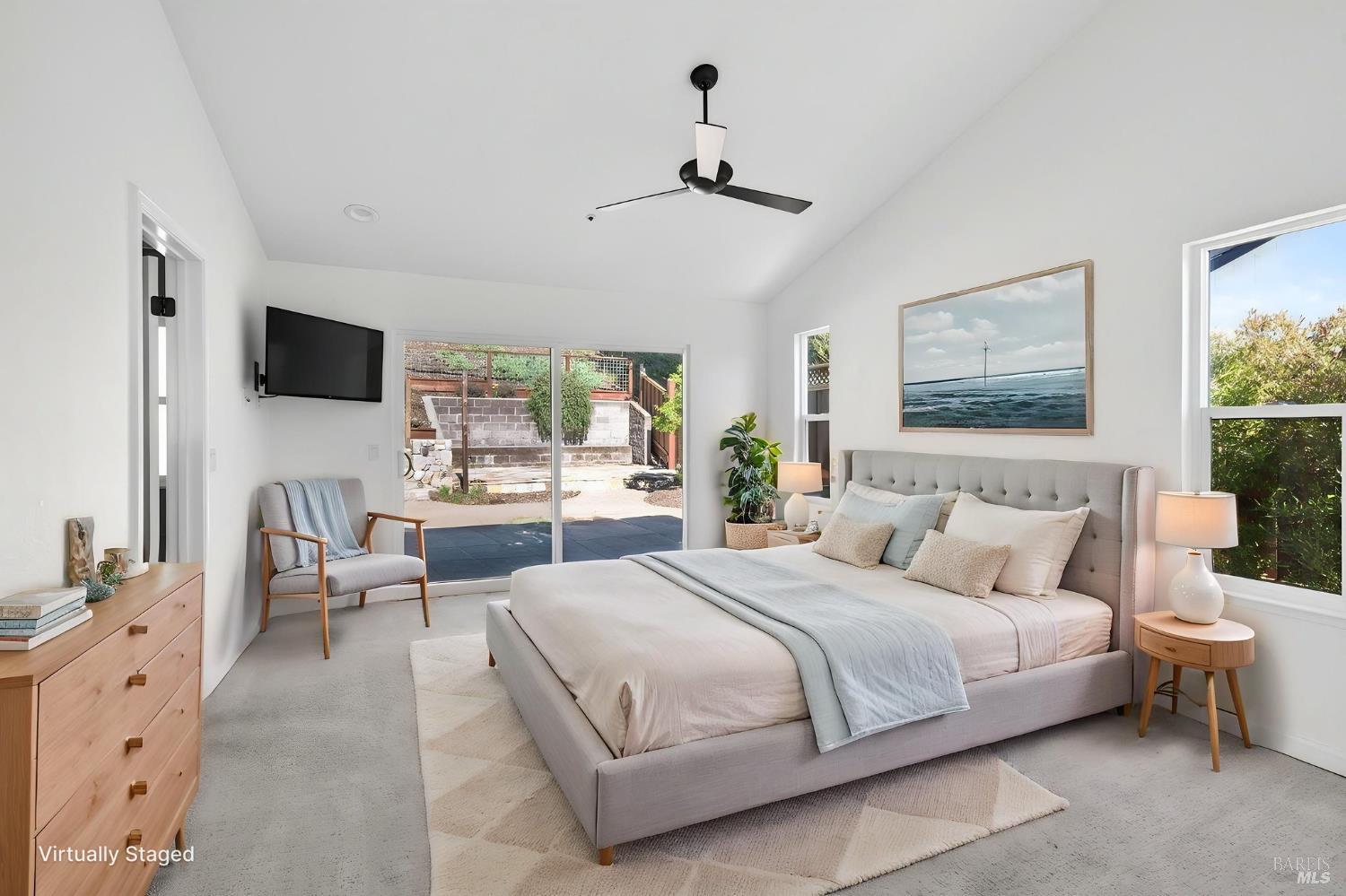 Detail Gallery Image 18 of 41 For 3336 Brittany Cir, Napa,  CA 94558 - 3 Beds | 2 Baths