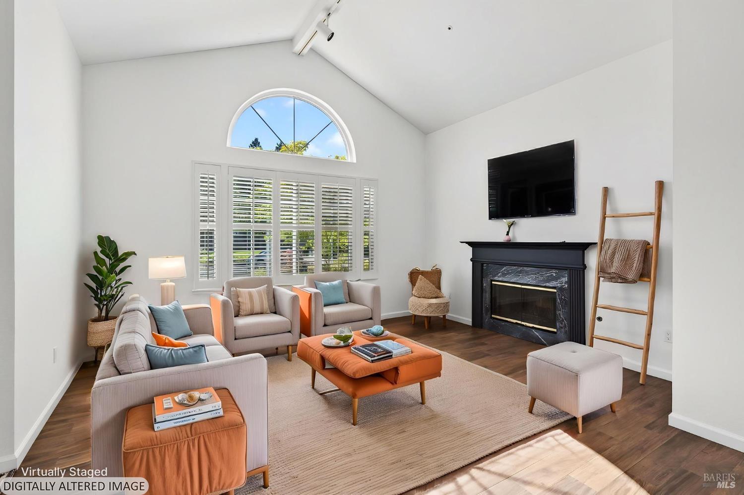 Detail Gallery Image 14 of 41 For 3336 Brittany Cir, Napa,  CA 94558 - 3 Beds | 2 Baths