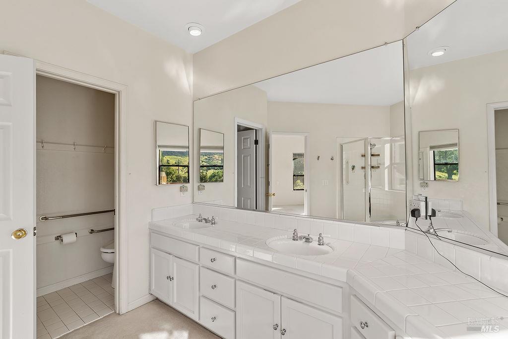 Detail Gallery Image 17 of 26 For 6271 Meadowstone Dr, Santa Rosa,  CA 95409 - 3 Beds | 2/1 Baths