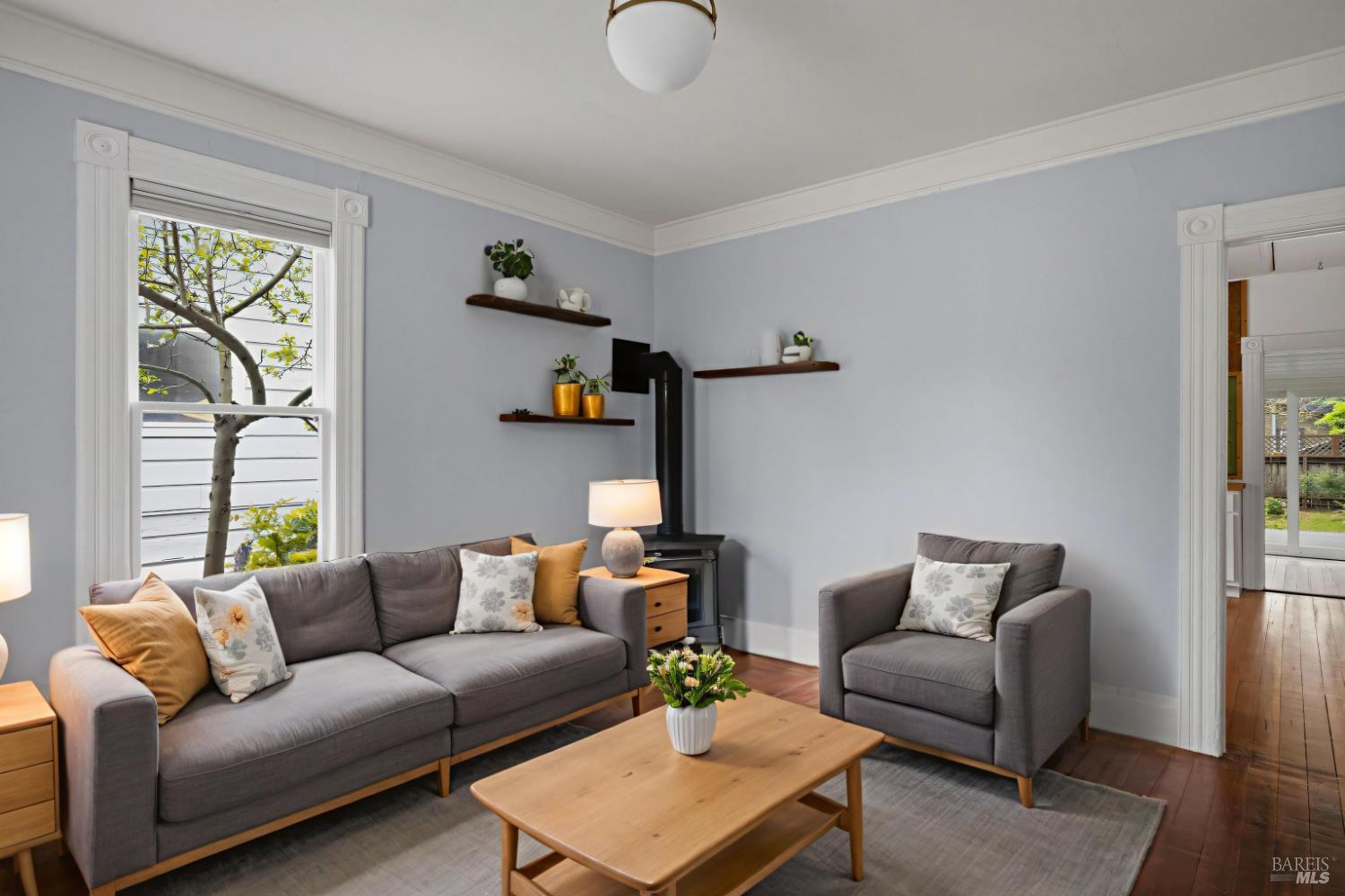 Detail Gallery Image 5 of 41 For 640 Charles St, Santa Rosa,  CA 95404 - 2 Beds | 1 Baths