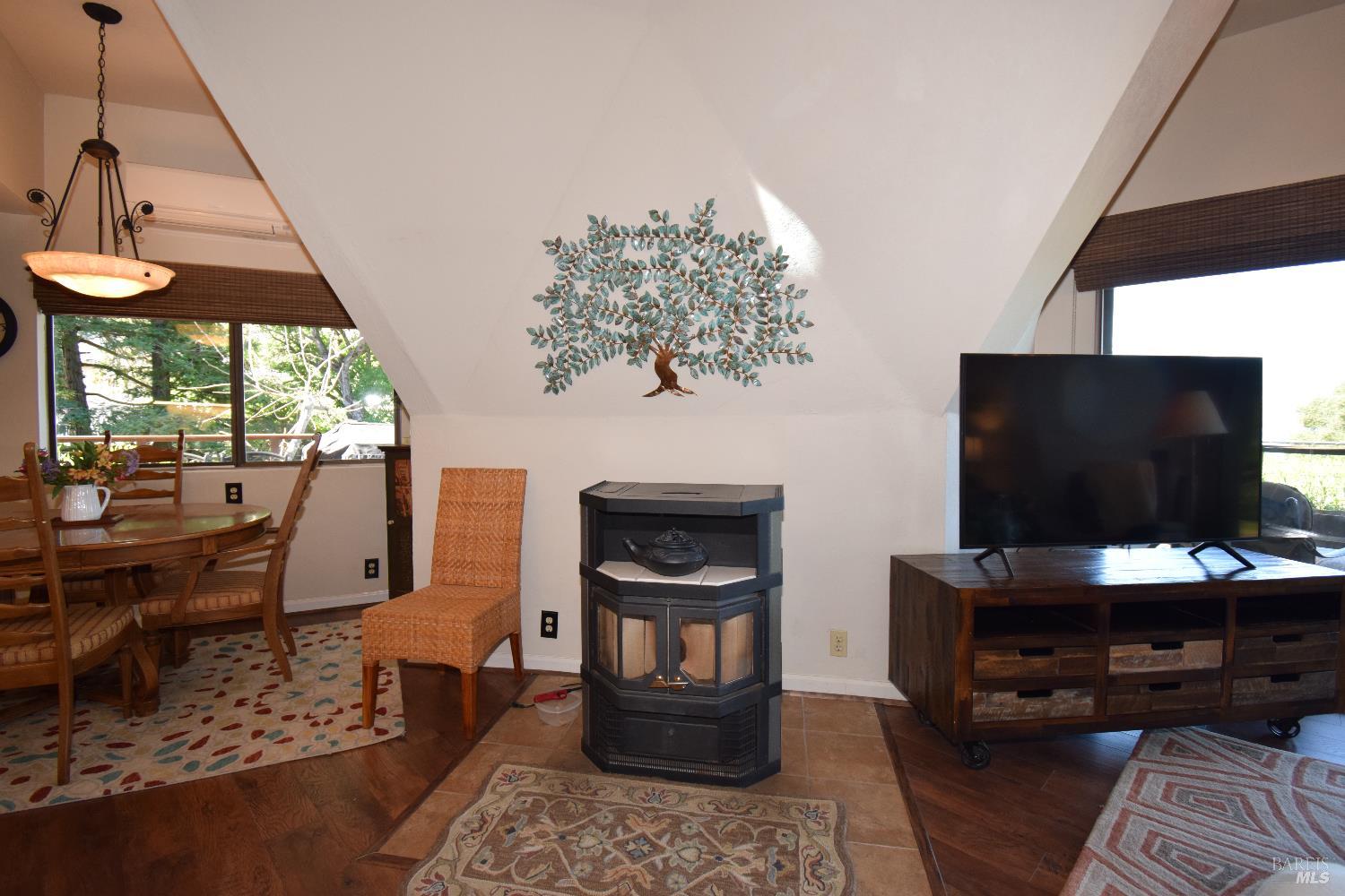 Detail Gallery Image 30 of 61 For 13017 Park Dr, Lower Lake,  CA 95457 - 3 Beds | 2 Baths