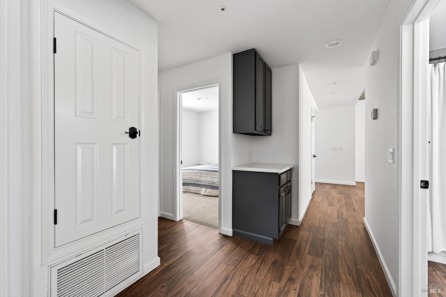 Detail Gallery Image 15 of 41 For 3336 Brittany Cir, Napa,  CA 94558 - 3 Beds | 2 Baths