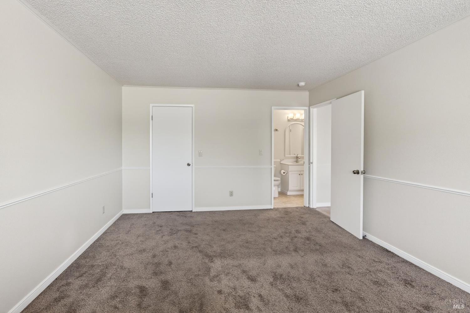 Detail Gallery Image 40 of 53 For 1508 Gladstone Way, Rohnert Park,  CA 94928 - 4 Beds | 2 Baths