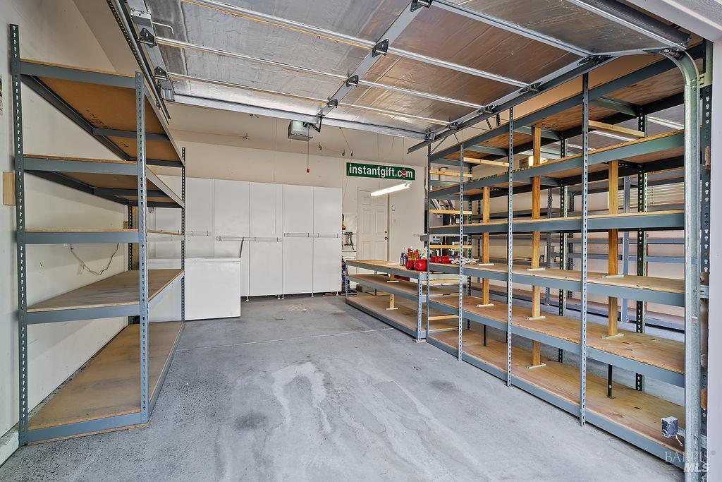 Detail Gallery Image 20 of 26 For 6271 Meadowstone Dr, Santa Rosa,  CA 95409 - 3 Beds | 2/1 Baths