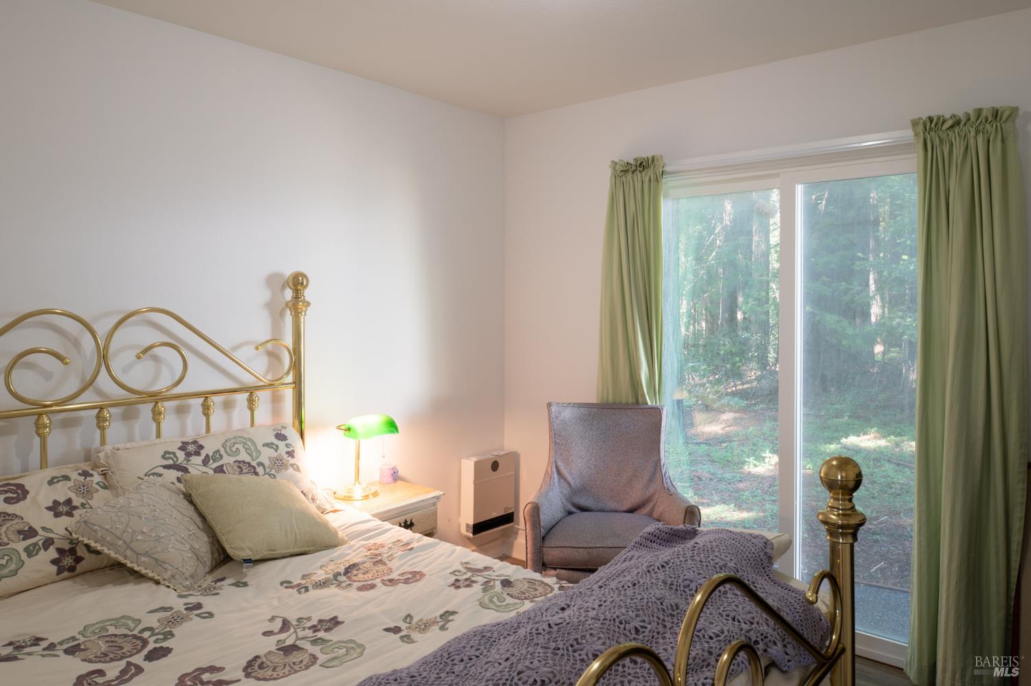 Detail Gallery Image 16 of 36 For 46650 Fish Rock Rd, Gualala,  CA 95445 - 3 Beds | 2 Baths