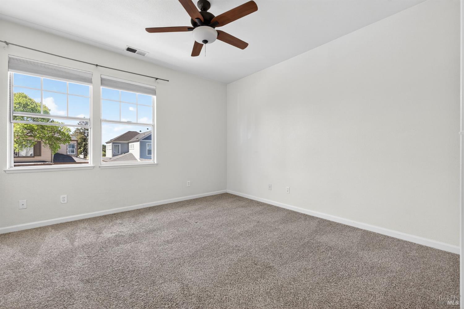 Detail Gallery Image 24 of 40 For 1440 Tammy Way, Santa Rosa,  CA 95401 - 2 Beds | 2/1 Baths