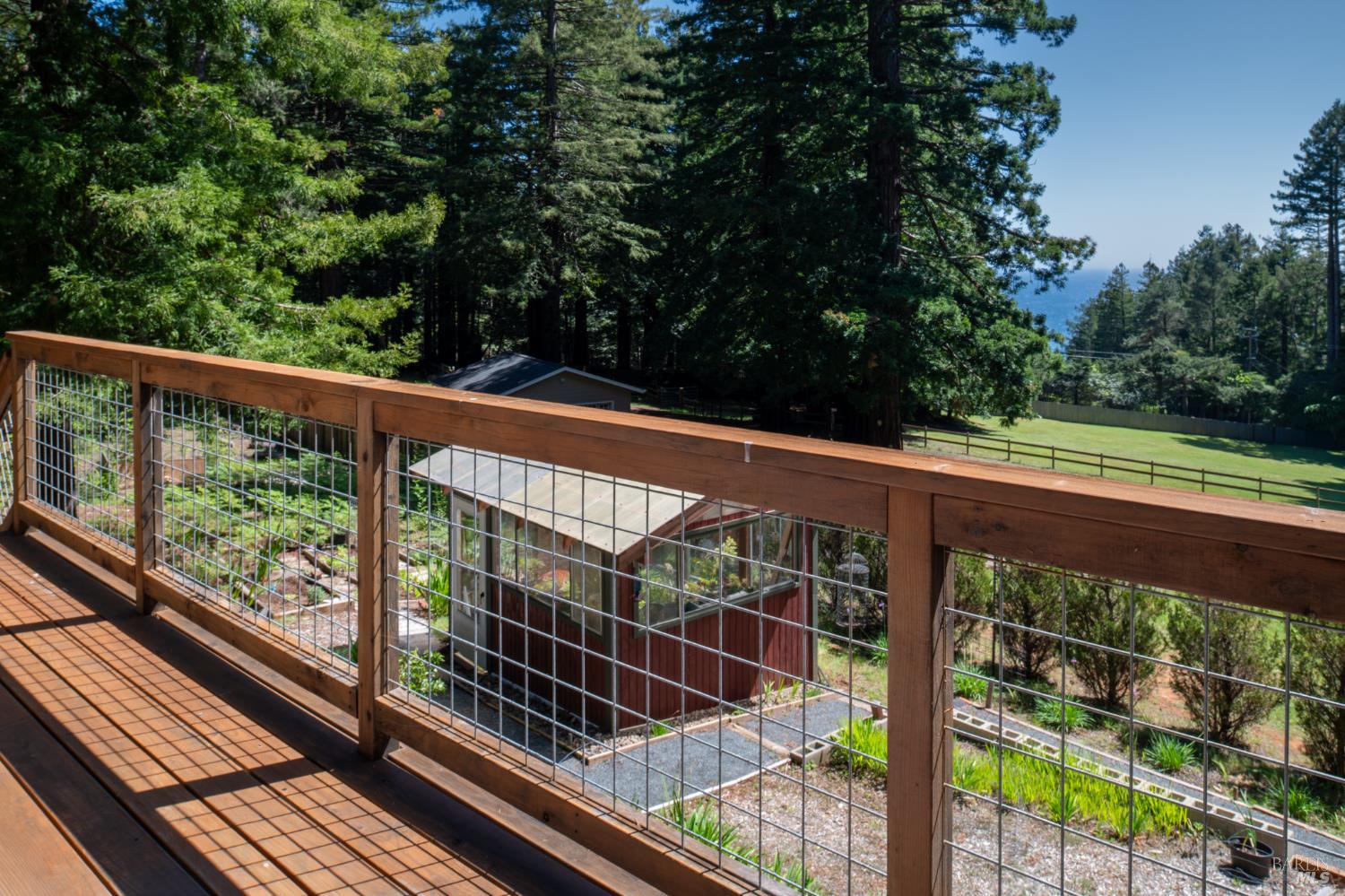 Detail Gallery Image 33 of 36 For 46650 Fish Rock Rd, Gualala,  CA 95445 - 3 Beds | 2 Baths