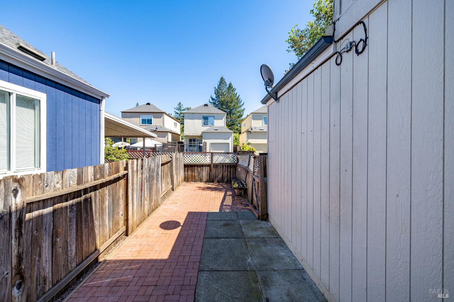 Detail Gallery Image 31 of 40 For 1440 Tammy Way, Santa Rosa,  CA 95401 - 2 Beds | 2/1 Baths
