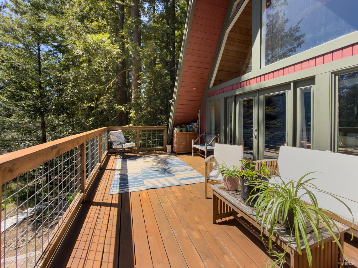 Detail Gallery Image 2 of 36 For 46650 Fish Rock Rd, Gualala,  CA 95445 - 3 Beds | 2 Baths