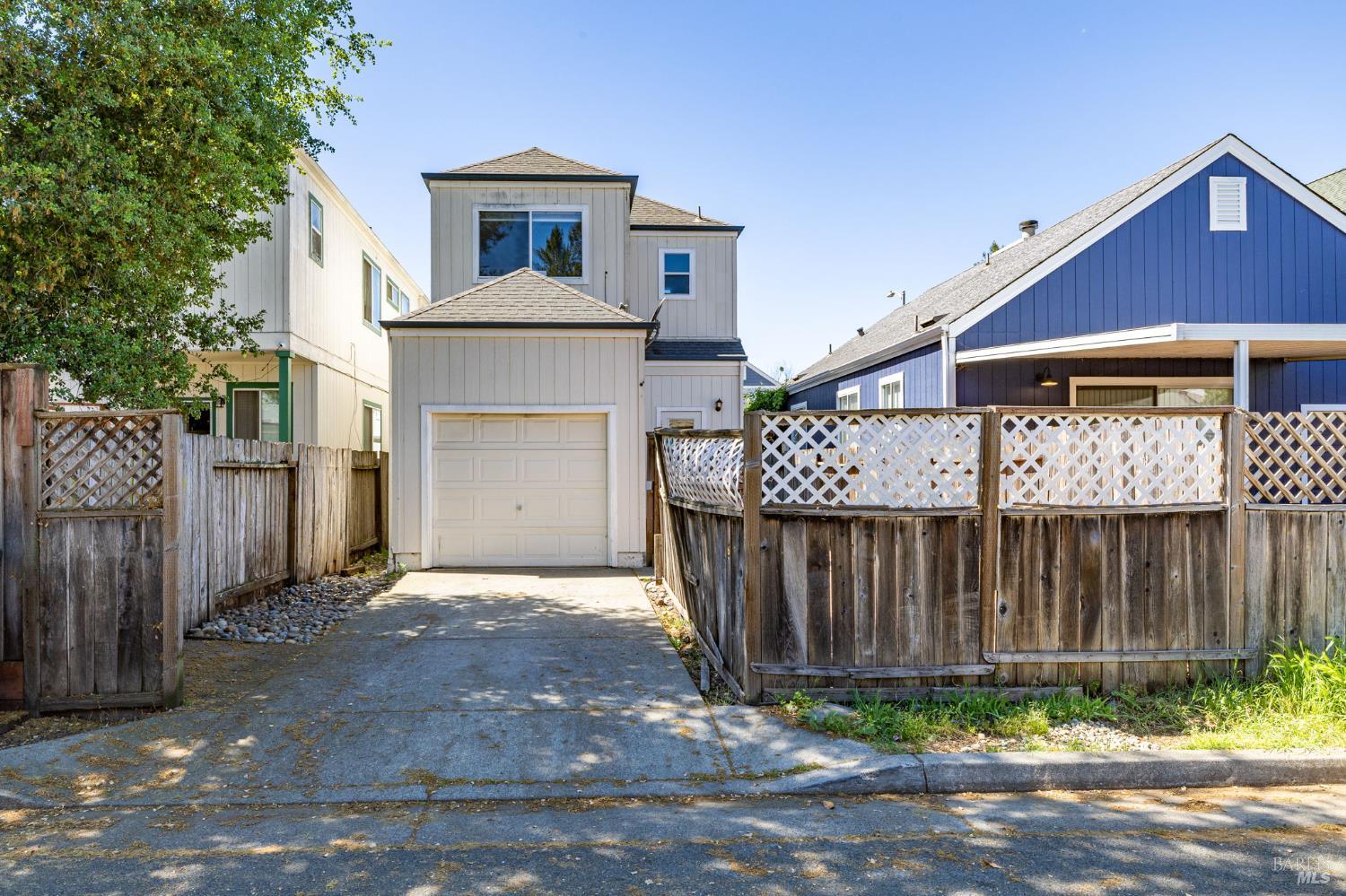 Detail Gallery Image 37 of 40 For 1440 Tammy Way, Santa Rosa,  CA 95401 - 2 Beds | 2/1 Baths