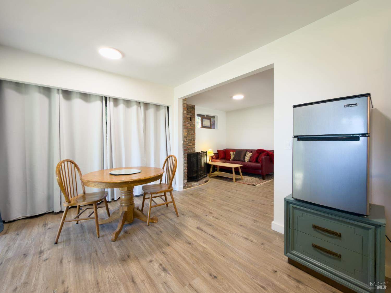 Detail Gallery Image 21 of 36 For 46650 Fish Rock Rd, Gualala,  CA 95445 - 3 Beds | 2 Baths