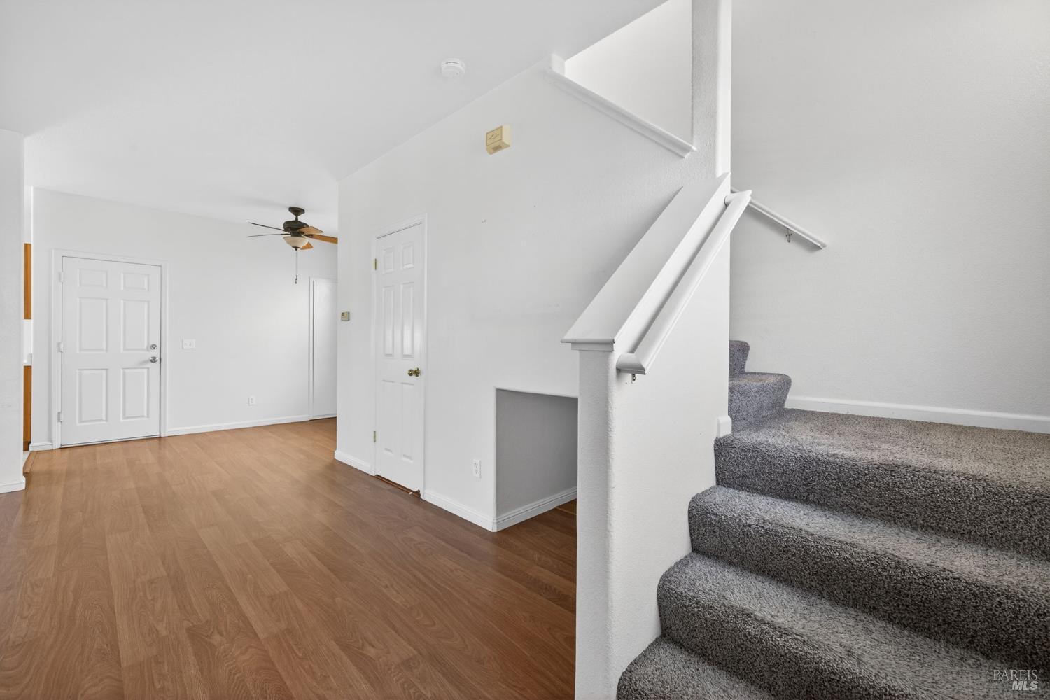 Detail Gallery Image 13 of 40 For 1440 Tammy Way, Santa Rosa,  CA 95401 - 2 Beds | 2/1 Baths