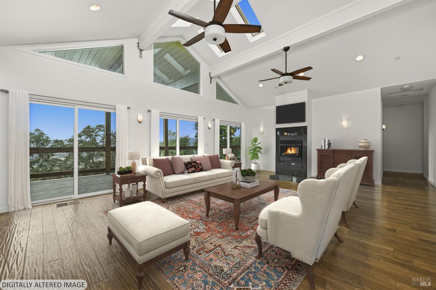 Detail Gallery Image 18 of 71 For 31000 Pine Mountain Rd, Cloverdale,  CA 95425 - 3 Beds | 3 Baths