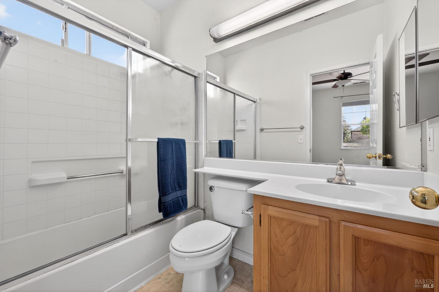 Detail Gallery Image 27 of 40 For 1440 Tammy Way, Santa Rosa,  CA 95401 - 2 Beds | 2/1 Baths