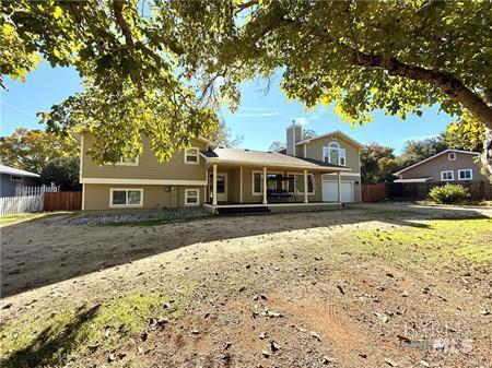 Detail Gallery Image 5 of 7 For 8155 Peninsula Dr, Kelseyville,  CA 95451 - 3 Beds | 3/1 Baths