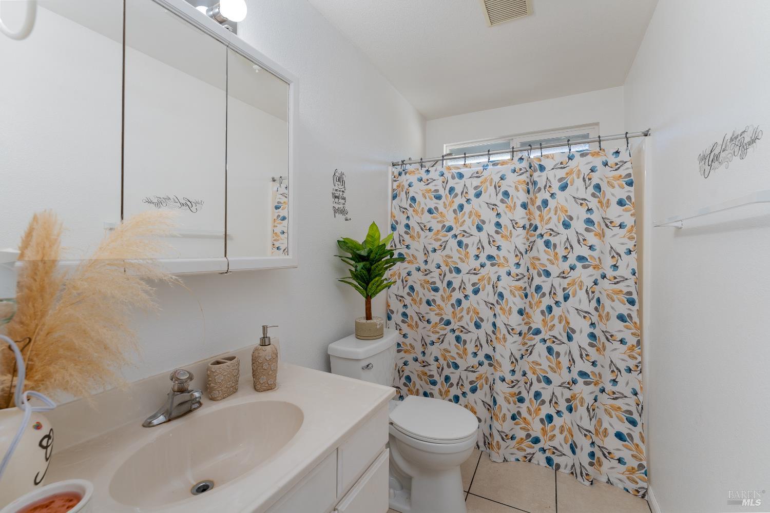 Detail Gallery Image 11 of 25 For 485 Melody Ln, Upper Lake,  CA 95485 - 3 Beds | 2 Baths