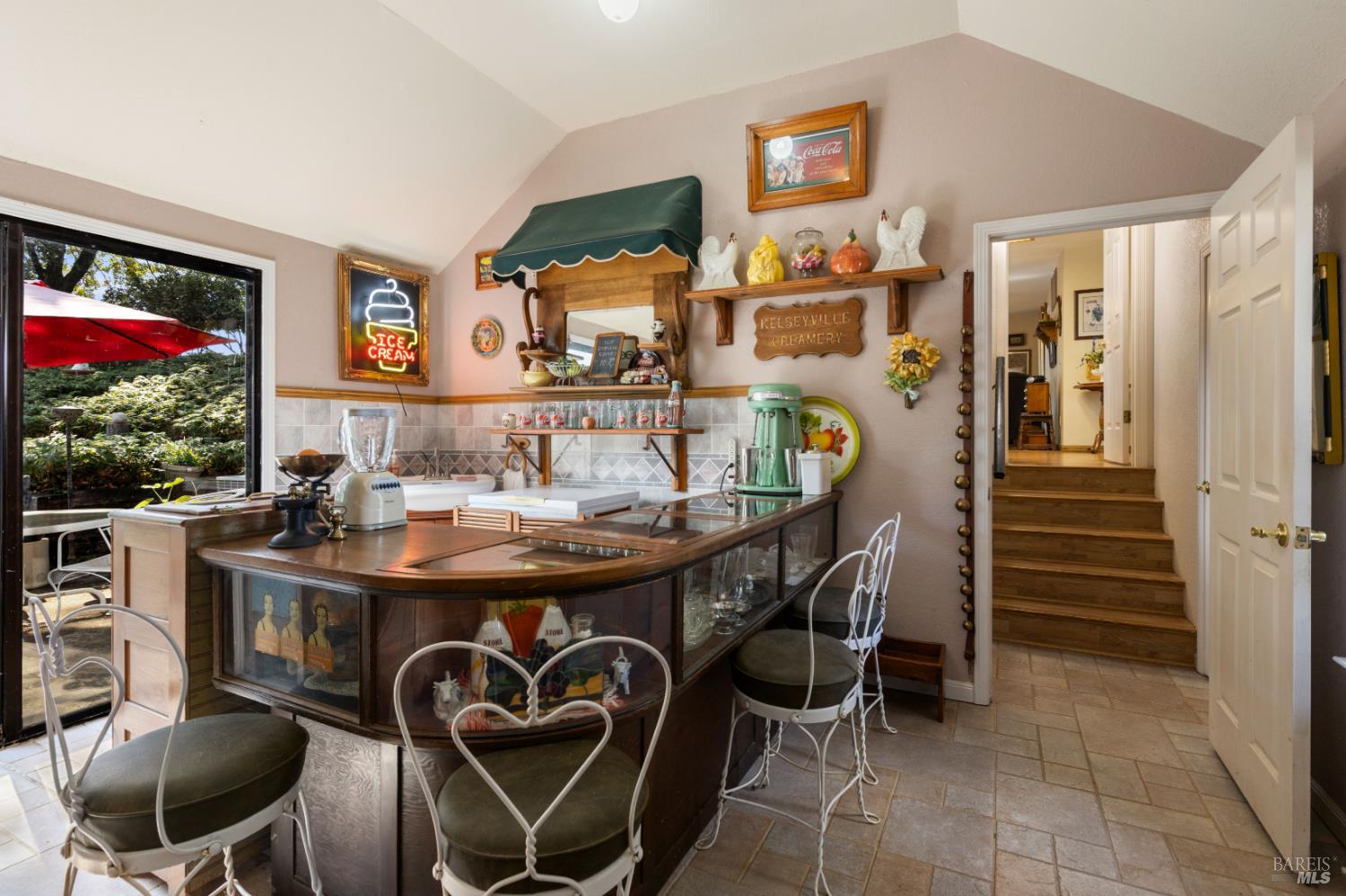 Detail Gallery Image 35 of 68 For 1940 Westlake Dr, Kelseyville,  CA 95451 - 3 Beds | 3/1 Baths