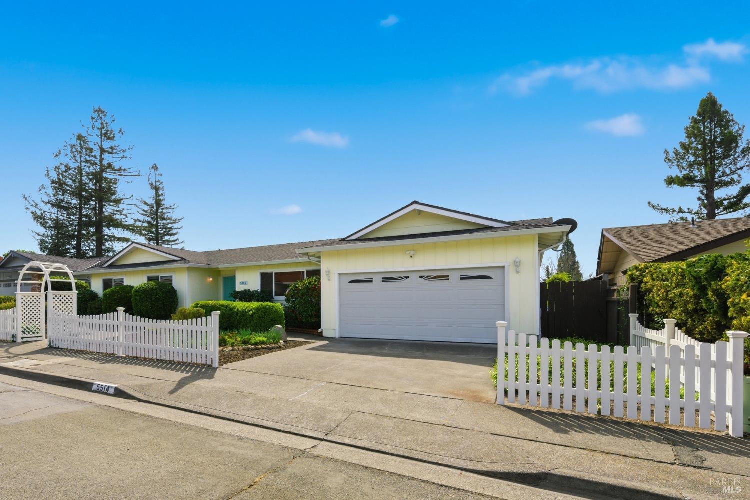 5514 Mulberry Drive photo 3