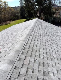 Detail Gallery Image 4 of 75 For 2173 Martin St, Lakeport,  CA 95453 - 4 Beds | 3/1 Baths