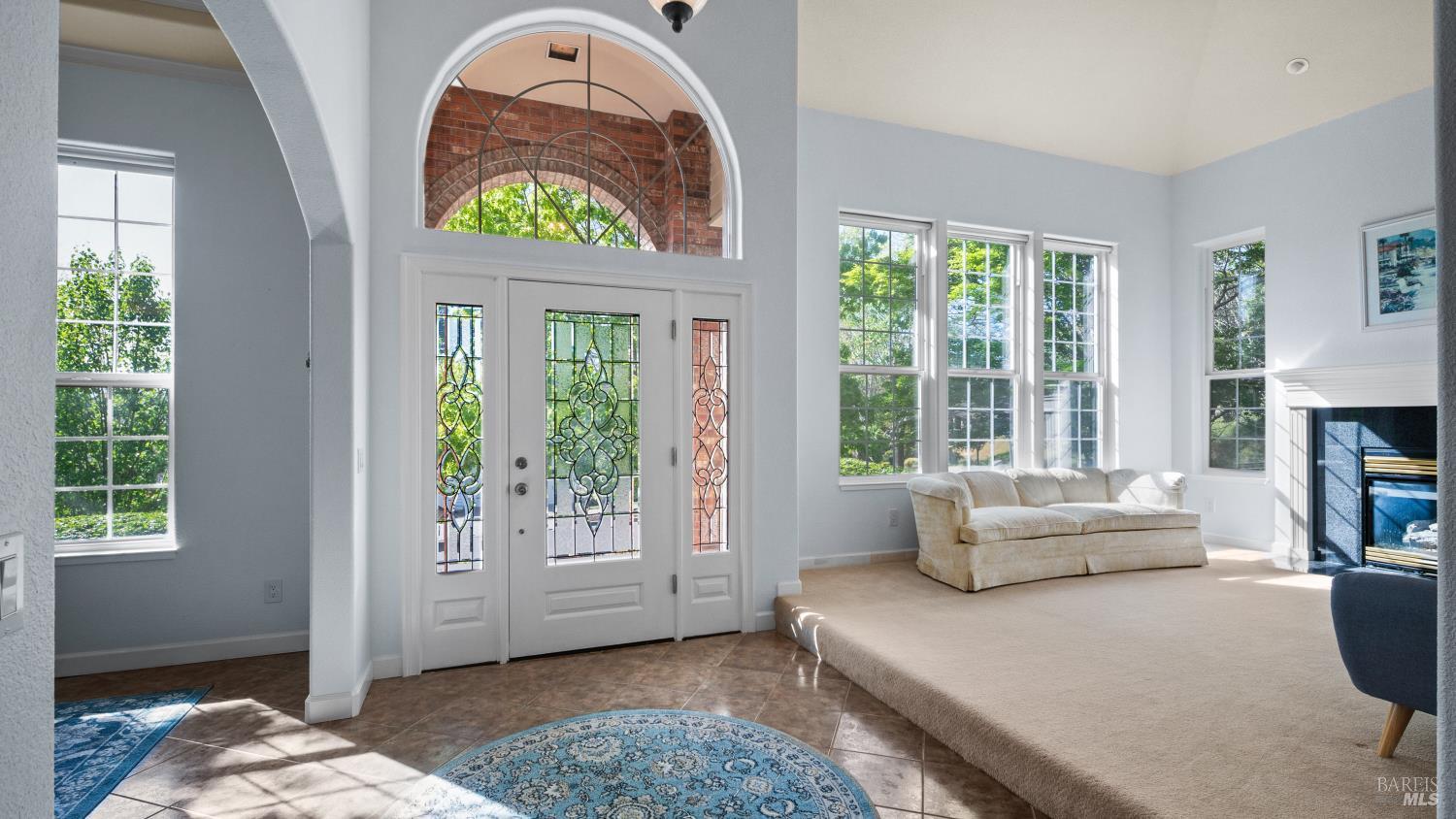 Detail Gallery Image 6 of 56 For 4742 Livingstone Pl, Santa Rosa,  CA 95405 - 4 Beds | 3 Baths