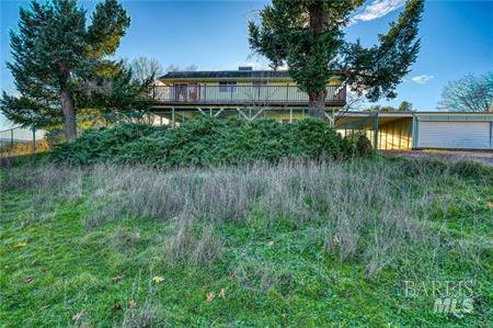 Detail Gallery Image 7 of 75 For 2173 Martin St, Lakeport,  CA 95453 - 4 Beds | 3/1 Baths